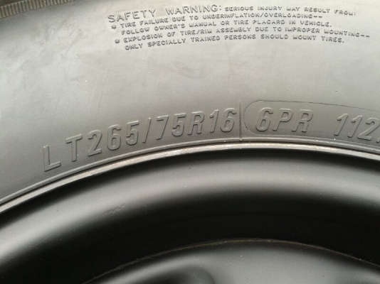 ขาย ยางMud 265/75R16+ล้อ16x7-25สวยๆ ขาย ยางMud 265/75R16+ล้อ16x7-25สวยๆ