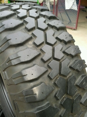ขาย ยางMud 265/75R16+ล้อ16x7-25สวยๆ ขาย ยางMud 265/75R16+ล้อ16x7-25สวยๆ