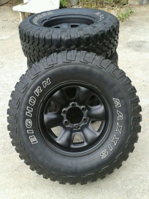 ขาย ยางMud 265/75R16+ล้อ16x7-25สวยๆ