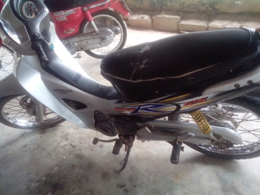 ขายเวฟ 125 พร้อมใช้ชุดโอน ขายเวฟ 125 พร้อมใช้ชุดโอน