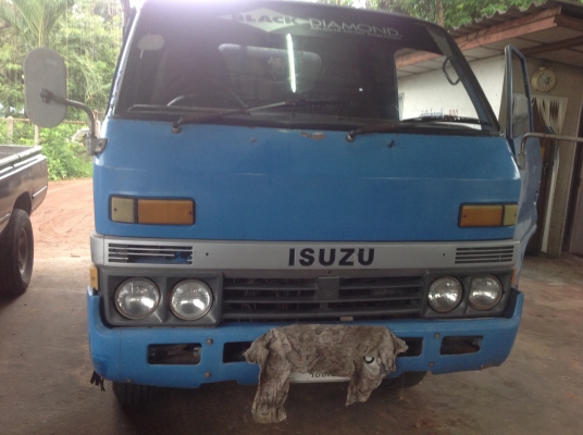 4 ล้อ สภาพดีตามอายุ