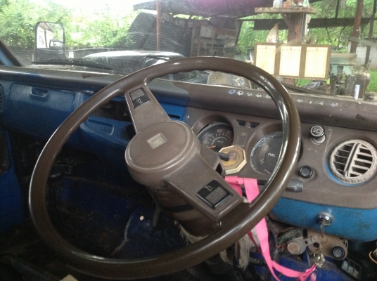 4 ล้อ สภาพดีตามอายุ