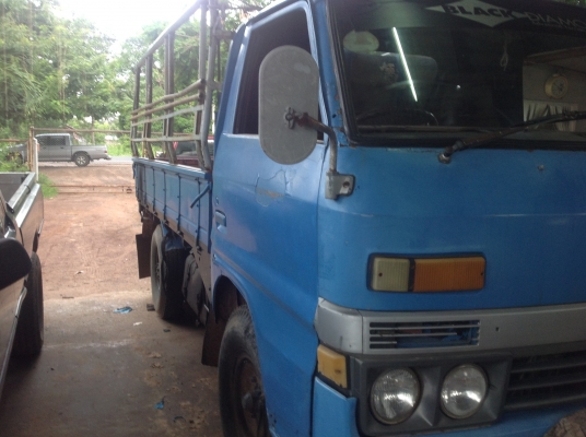 4 ล้อ สภาพดีตามอายุ