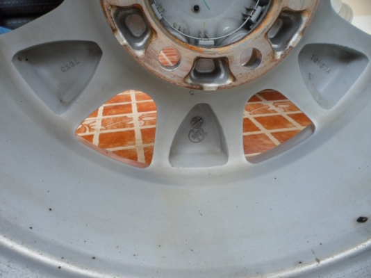 แม็กเดิมFONTUNERขอบ17"กว้าง7.5 สภาพสวยๆ(สีเดิมๆโรงงาน) ชุด7,200 บ