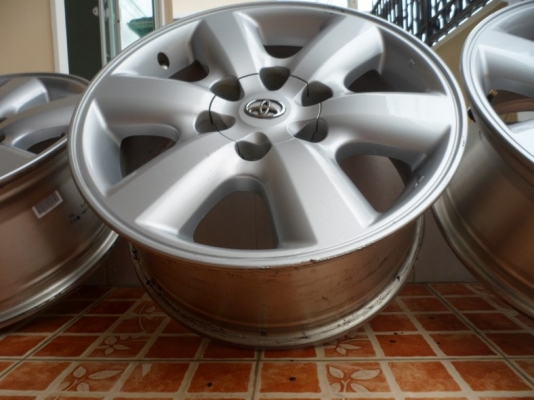 แม็กเดิมFONTUNERขอบ17"กว้าง7.5 สภาพสวยๆ(สีเดิมๆโรงงาน) ชุด7,200 บ