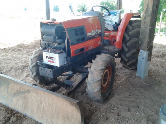 ***ขายแล้วครับขอบคุณ Truck2hand***ปรับราคา ไม่ได้ใช้งานแล้วครับ ขาย รถไถ 2เพลา KUBOTA GL-32  4WD เก่านอก 32HP สภาพดี เครื่อง3สูบ เทียบเท่า34HPไทย แห้งแรงดี สตาร์ทติดง่าย ไม่หลวม ปั็มดีไม่เยิ้ม แขนดีไม่มีปะ พร้อมอุปกรณ์2ชิ้น ใบดัน กับโรตารี่  สภาพดี พร้อมย