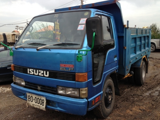 ISUZU NKR 6 ล้อดั้มพ์