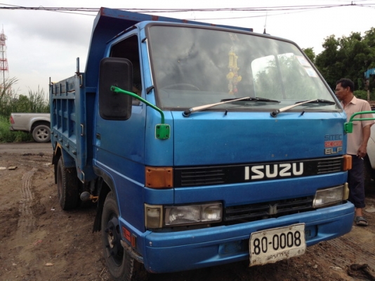 ISUZU NKR 6 ล้อดั้มพ์