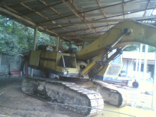 ขายKOMATSU PC200-2 สภาพสวยพร้อมใช้ ติดต่อได้ที่คุณอ๊อฟ พิจิตร 086-737-9991 ขายKOMATSU PC200-2 สภาพสวยพร้อมใช้ ติดต่อได้ที่คุณอ๊อฟ พิจิตร 086-737-9991