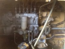 รถตัก  ล้อยาง สวย พร้อมใช้ ติดต่อ หงส์ 089-2359815