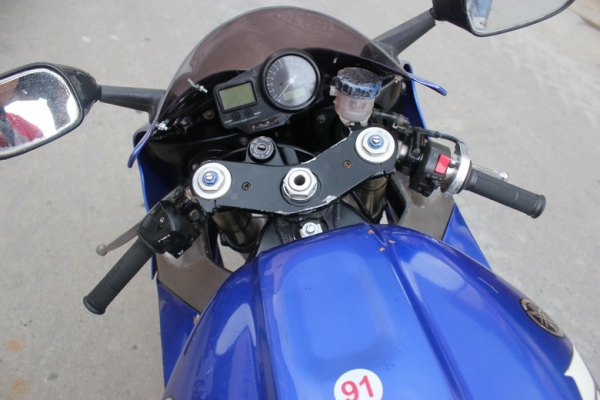 ขาย YAMAHA R1 ปี2000 ทะเบียนแท้ โอนขนส่ง พร้อมโอนทั่วไทย