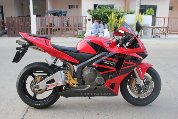 ขาย HONDA CBR600RR ปี2004 ทะเบียนแท้ สมอ ตอง6 โอนขนส่ง พร้อมโอน ของแต่งเต็ม