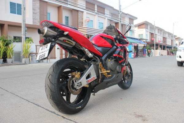 ขาย HONDA CBR600RR ปี2004 ทะเบียนแท้ สมอ ตอง6 โอนขนส่ง พร้อมโอน ของแต่งเต็ม