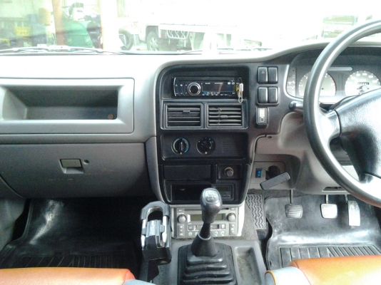 ISUZU DRAGON EYE SX 2.8 SPACE CAB TURBO (ปี99)รถบ้านสภาพสวยๆ95\% เจ้าของขายเองครับ