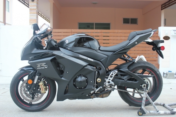 ...((ใหม่ล่าสุด))SUZUKI GSXR1000 L2 ปี2012 รถใหม่0โล คู่มือครบ ...((ใหม่ล่าสุด))SUZUKI GSXR1000 L2 ปี2012 รถใหม่0โล คู่มือครบ