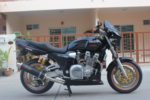 ...((ขาย)) XJR1300 สวยเทพ พร้อมของแต่งอินวอย+สรรพสามิตร(เอกสารของเเท้ถูกต้อง
