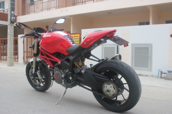 ขาย DUCATI MONSTER 1100 EVO ABS ปี2012 อินวอยล์พร้อมสรรพสามิต