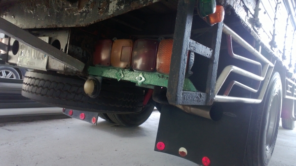 6ล้อรั้วFF3HJL 195แรง ห้างแท้ หัวบาง ยางเรเดี่ยนสวยเต็ม...