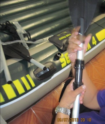 ขายเรือขายSeahawk4 พร้อมเครื่องhangkai3.5(ปี2013)พร้อม แท่นเครื่องแสตนแลสอย่างดี และ เต้นกันแดด ขาย 21.000-