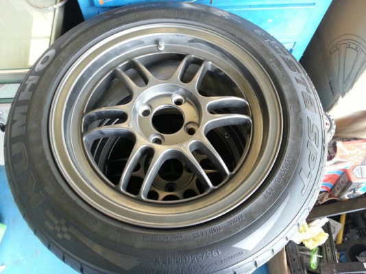 ขายแม็กขอบ 15  4รู100  พร้อมยาง ปี 12   1ชุด