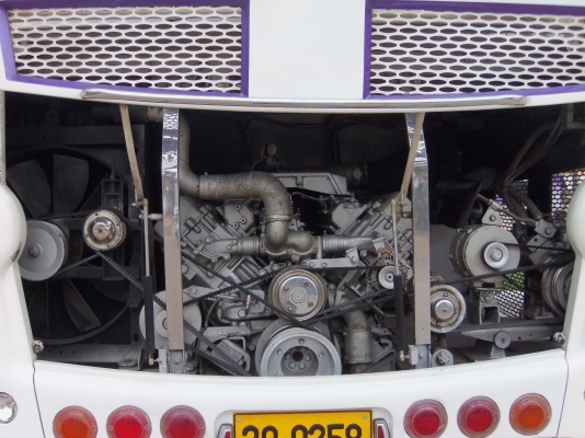 ขายรถบัส8ล้อ2ชั้นMitsubishiจดประกอบใหม่หมดทั้งคัน