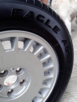 ขายยาง 205/65/15 สภาพดี ติดแม็ค volvo940 ขายยาง 205/65/15 สภาพดี ติดแม็ค volvo940