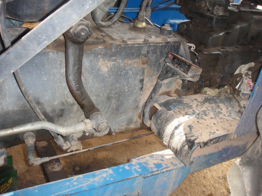 ขายFORD 6610  สภาพพร้อมใช้