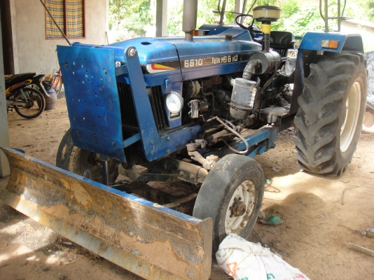 ขายFORD 6610  สภาพพร้อมใช้