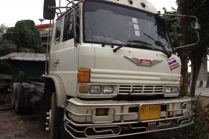 สิบล้อ HINO FL227 เครื่อง EM100 รถสภาพสมบูรณ์ ขายเฉพาะหัวกับคัซซี