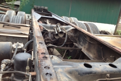 สิบล้อ HINO FL227 เครื่อง EM100 รถสภาพสมบูรณ์ ขายเฉพาะหัวกับคัซซี สิบล้อ HINO FL227 เครื่อง EM100 รถสภาพสมบูรณ์ ขายเฉพาะหัวกับคัซซี