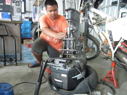 แนะนำร้านซ่อมเครื่องเรือและเจทสกี