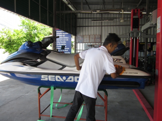 แนะนำร้านซ่อมเครื่องเรือและเจทสกี