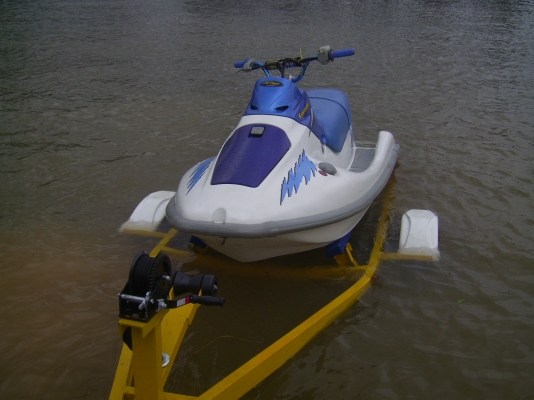 แนะนำร้านซ่อมเครื่องเรือและเจทสกี