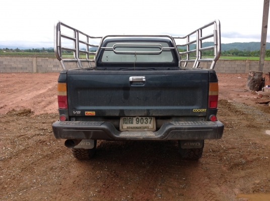 ขาย Toyota ln111 สภาพบางฯ 4wdแท้ ขาย Toyota ln111 สภาพบางฯ 4wdแท้