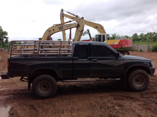 ขาย Toyota ln111 สภาพบางฯ 4wdแท้ ขาย Toyota ln111 สภาพบางฯ 4wdแท้