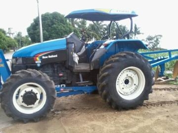 ขาย FORD TS90 กรองใหญ่ รถออกป้ายแดงปี 2004 ทะเบียนเต็มพร้อมโอน