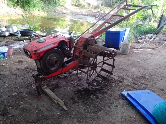 ขายรถไถนาเดินตามพร้อมเครื่องยนต์ คูโบต้าอีที110 ขายรถไถนาเดินตามพร้อมเครื่องยนต์ คูโบต้าอีที110