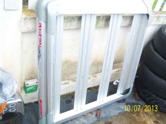 มาใหม่อีกอันครับ  แร็คหลังคาแครี่บอย