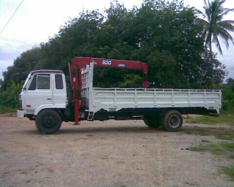 ขายรถ 6 ล้อใหญ่ NISSAN CP180 ติดเครน 5 ตัน เจ้าของขายเอง