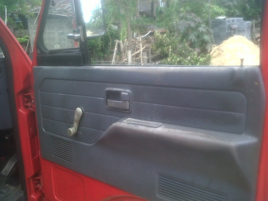 -ขายด่วน 4 ล้อกลาง  88  ปี 2536  แห้งแท้ๆ   ครับเดิมบาง มี 2คัน 516000  บาท