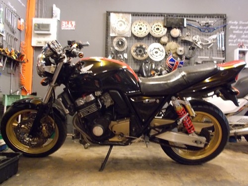 ขายHONDA cb40 version s ปี98 เก็บงานแล้วอินวอย+สรรพสามิต+พรบ