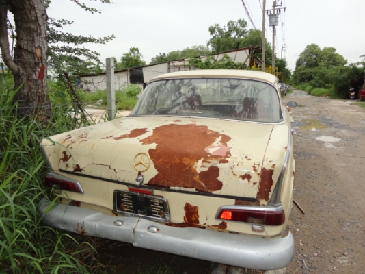 BENZ โบราณสักคัน นัดแล้วไม่มาเอา