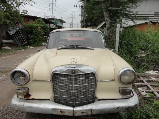 BENZ โบราณสักคัน นัดแล้วไม่มาเอา