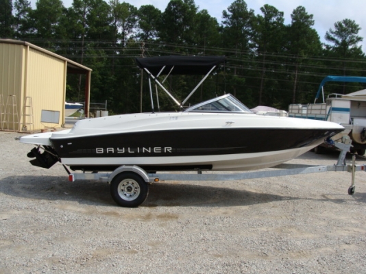 !!! WooooW ลำสุดท้าย เรือใหม่ 2013 Bayliner 175 เพียง 790,000 บาท !!!