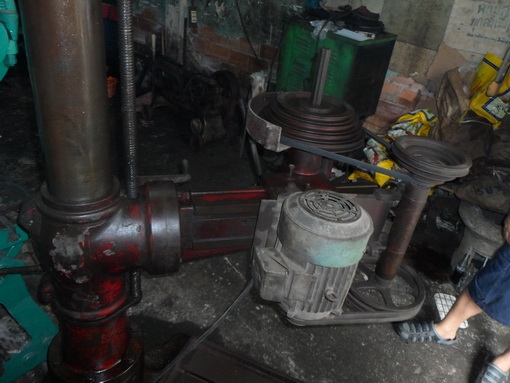 ขายครับขายเครื่องเจาะเรเดียส สภาพสวย พร้อมใช้ 55000 บาท มีบริการจัดส่งทั่วประเทศ 0814583376