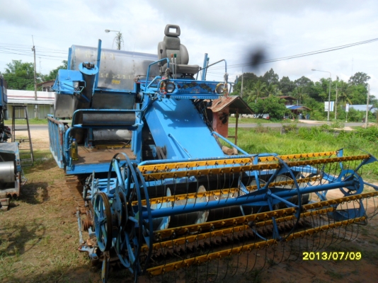 ขายรถเกี่ยวข้าวศักดิ์บิ๊ก37รองกระสอบ