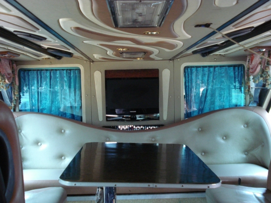 ขายรถทัวร์ 2 ชั้น 8 ล้อ