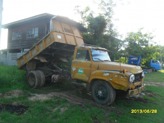 ขายรถดั้มหกล้อหัวยาว