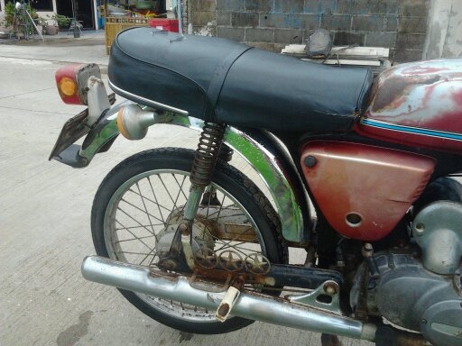 ขาย SUZUKI A 100 เดิมแห้ง เครื่องดีมาก ของเดิมเต็มคัน ทะเบียนพร้อมโอน ขาย SUZUKI A 100 เดิมแห้ง เครื่องดีมาก ของเดิมเต็มคัน ทะเบียนพร้อมโอน