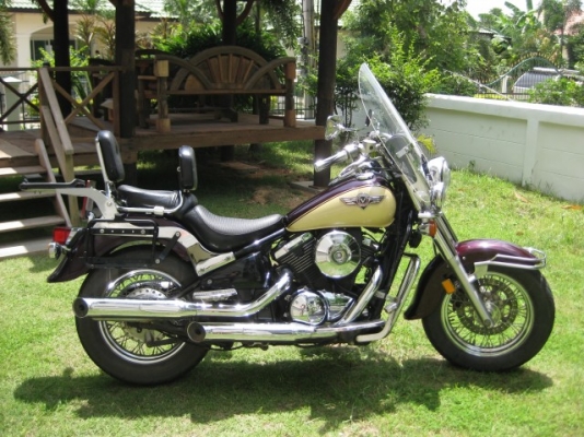 ขายด่วน Kawasaki Vulcan 800 cc.สภาพใหม่มาก